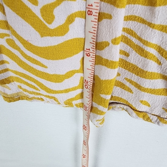 Anthropologie Maeve Amira Utility Shirt Animal Print Size Extra Small - Picture 7 of 7